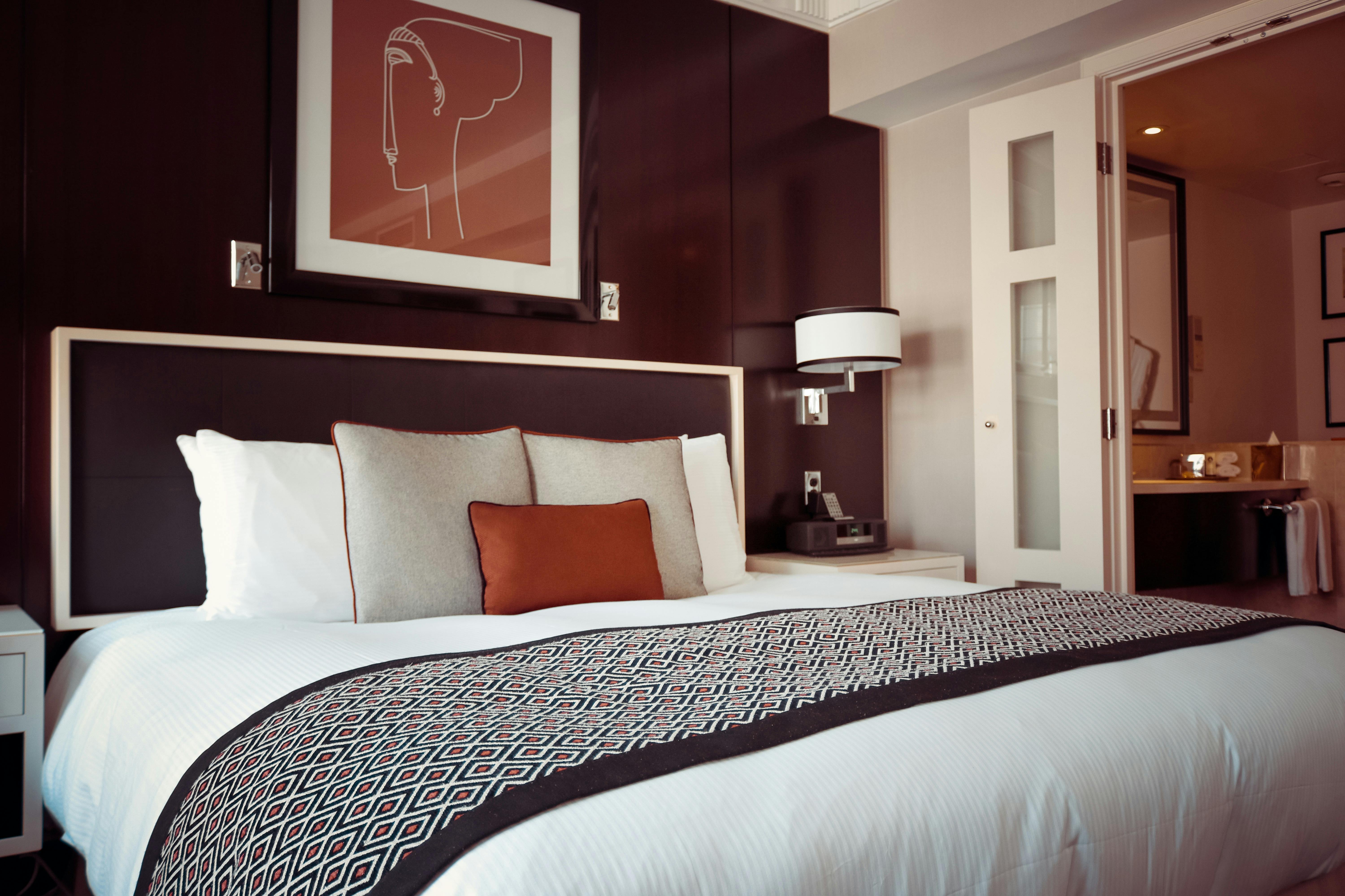 Chambre Meublee Climatisee Dienyi Ref.OV9 — annonce immobilière à Yaoundé